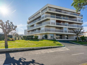 Apartment La Fregate-8 by Interhome